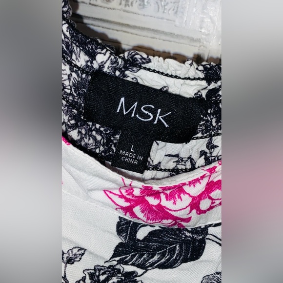 BNWT MSK Maxi Dress Beautiful Color-Block Foral Patter, SOOO Light & Comfortable - Picture 16 of 16